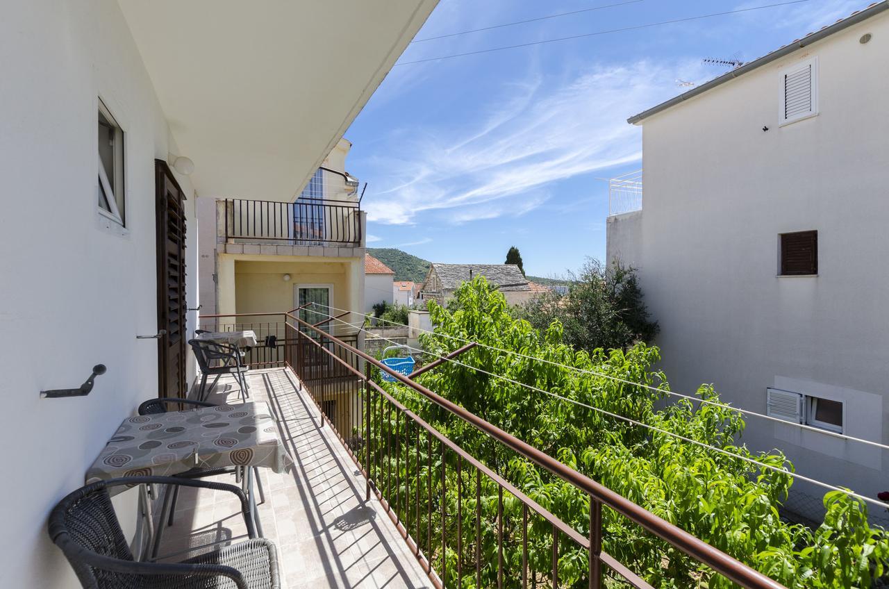 פרימוסטן Apartments Katica מראה חיצוני תמונה
